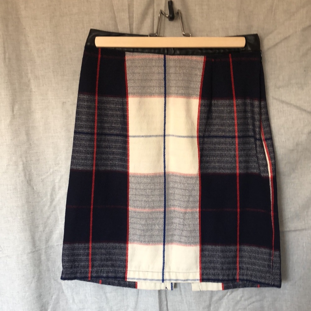 Medina skirt brand new